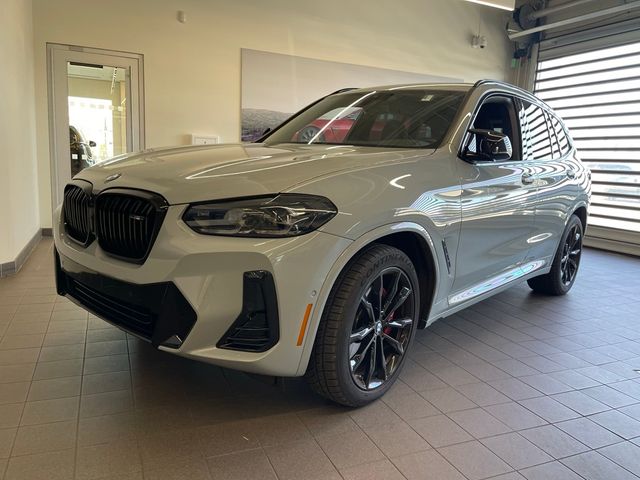 2022 BMW X3 M40i