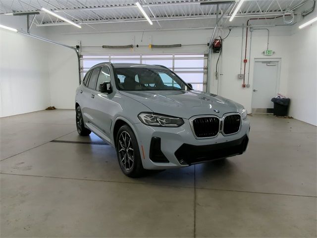 2022 BMW X3 M40i