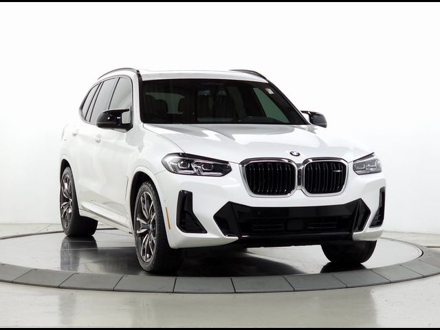 2022 BMW X3 M40i