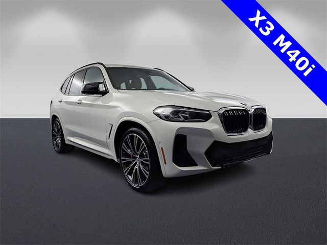 2022 BMW X3 M40i