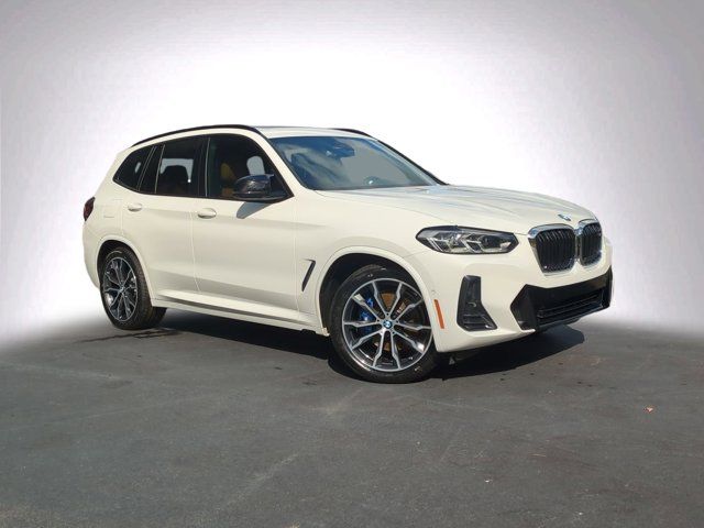 2022 BMW X3 M40i