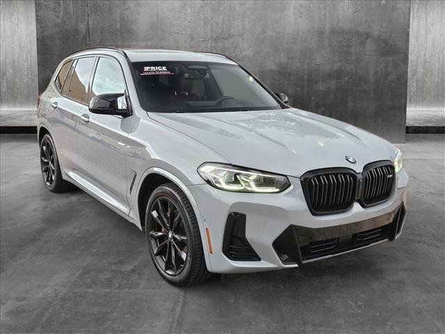 2022 BMW X3 M40i