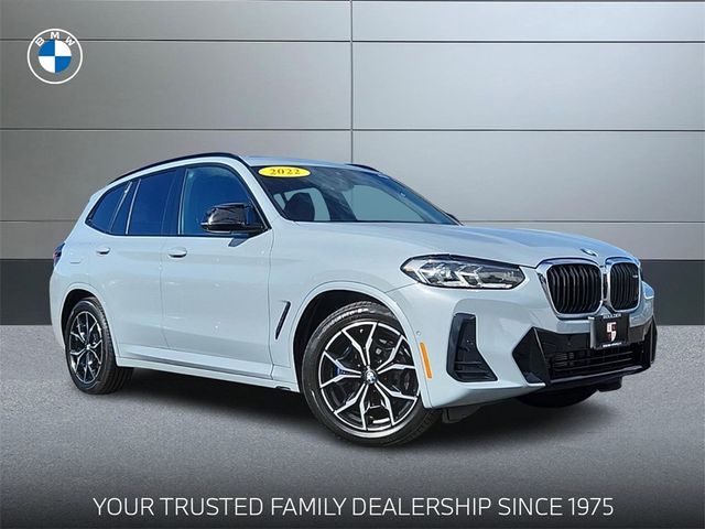 2022 BMW X3 M40i