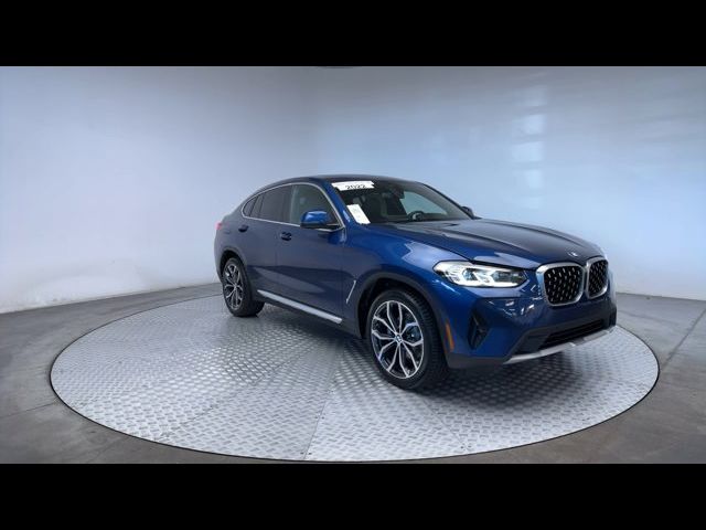 2022 BMW X4 xDrive30i