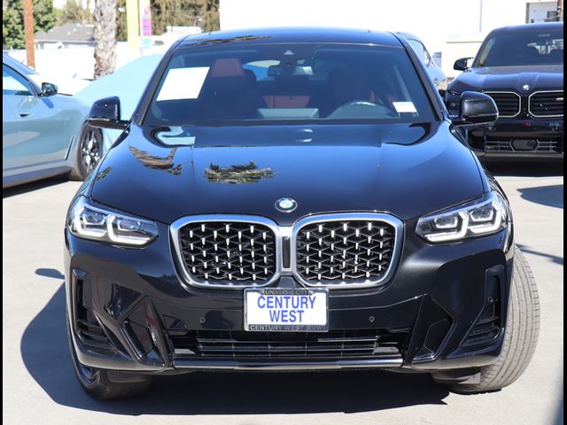 2022 BMW X4 xDrive30i