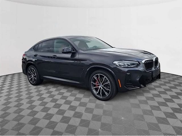 2022 BMW X4 M40i