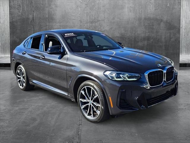 2022 BMW X4 M40i