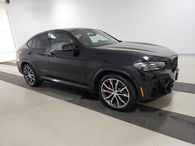 2022 BMW X4 M40i