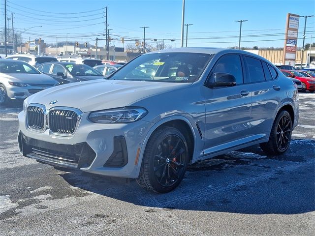 2022 BMW X4 M40i