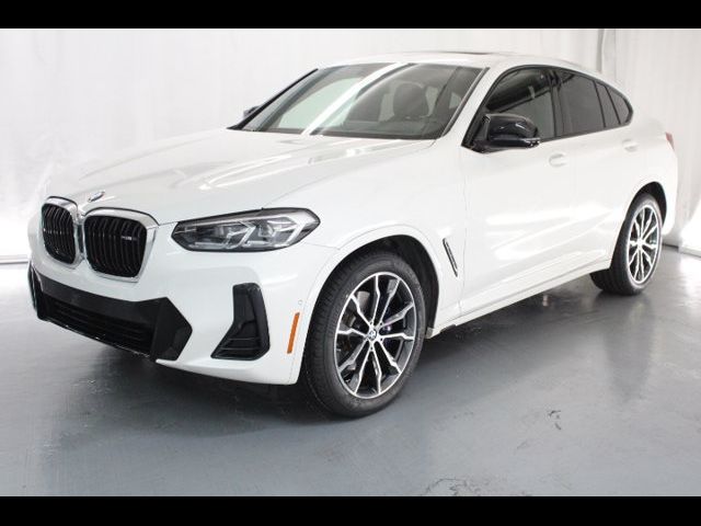 2022 BMW X4 M40i