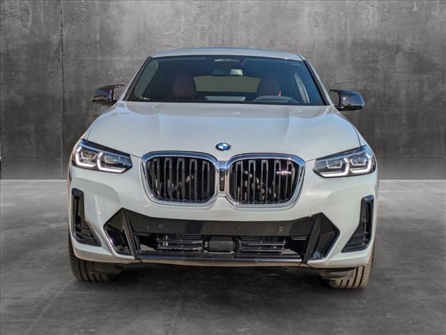 2022 BMW X4 M40i