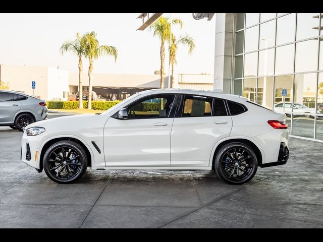 2022 BMW X4 M40i