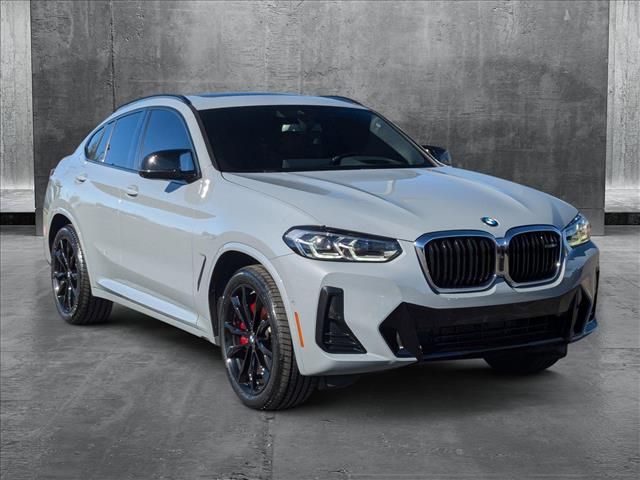 2022 BMW X4 M40i