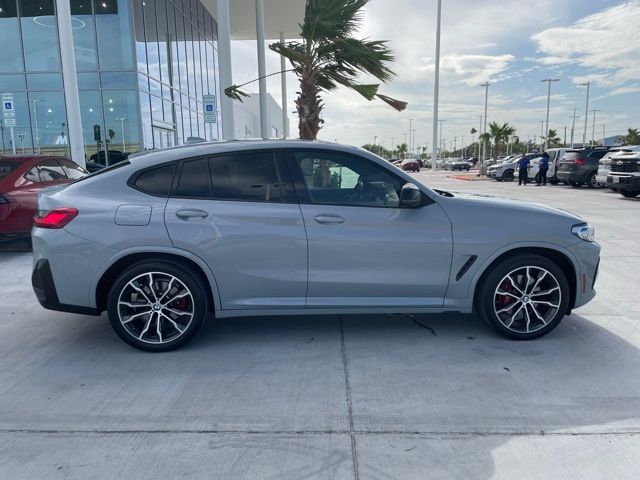 2022 BMW X4 M40i
