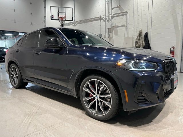 2022 BMW X4 M40i