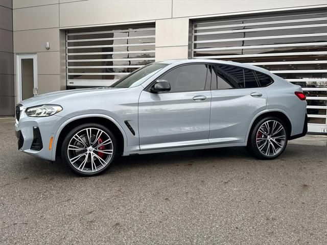 2022 BMW X4 M40i