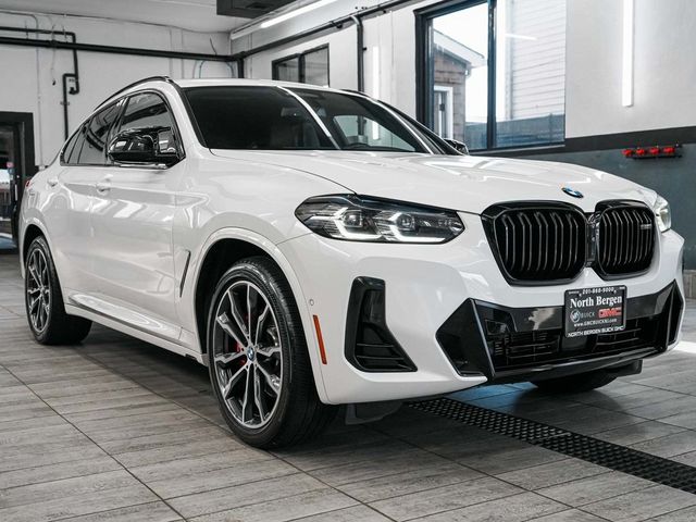 2022 BMW X4 M40i
