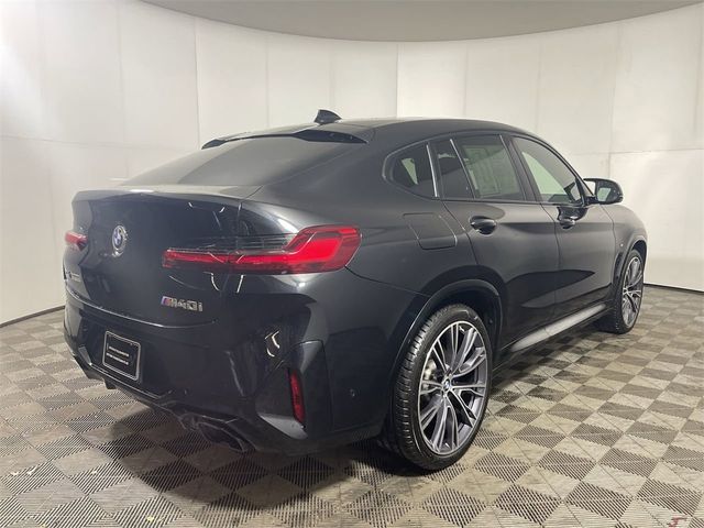 2022 BMW X4 M40i