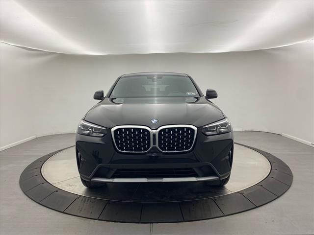 2022 BMW X4 xDrive30i