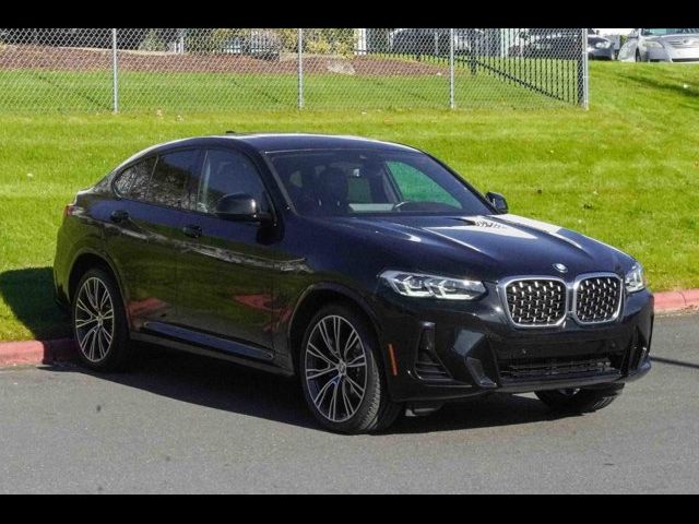 2022 BMW X4 xDrive30i