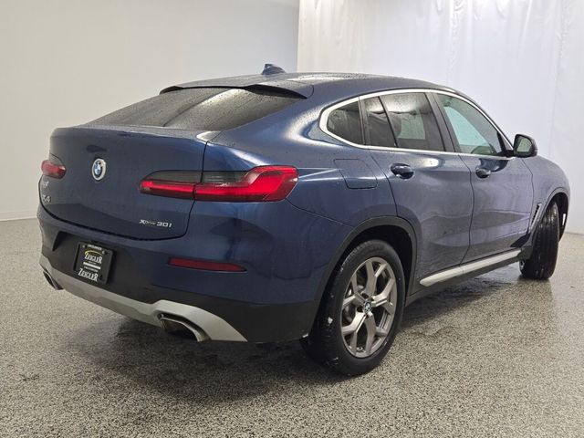 2022 BMW X4 xDrive30i