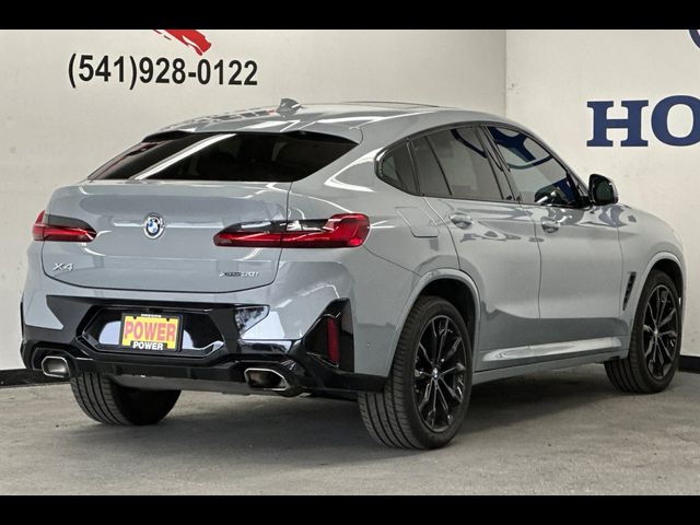 2022 BMW X4 xDrive30i