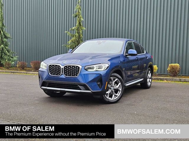 2022 BMW X4 xDrive30i