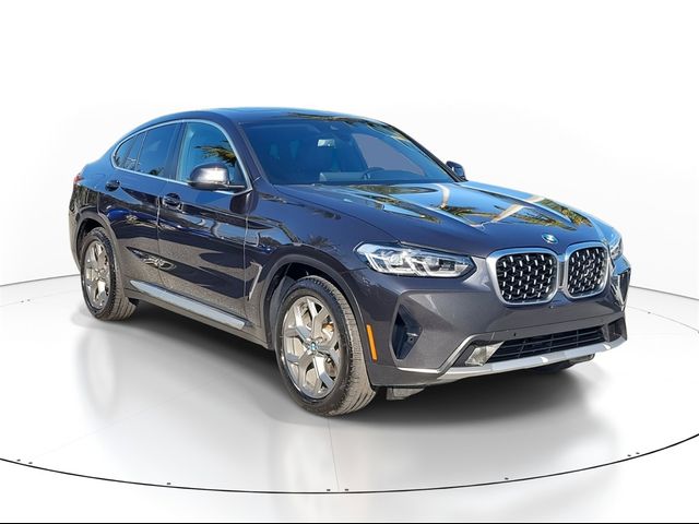 2022 BMW X4 xDrive30i