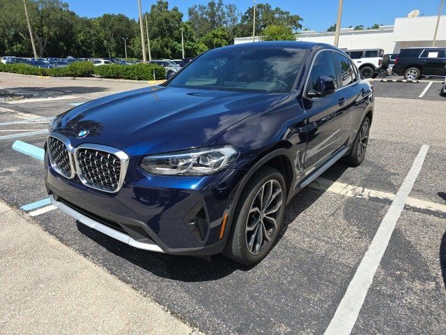 2022 BMW X4 xDrive30i