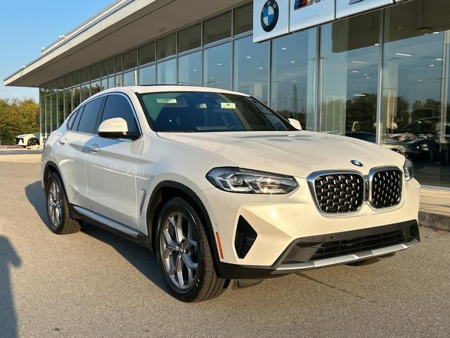 2022 BMW X4 xDrive30i