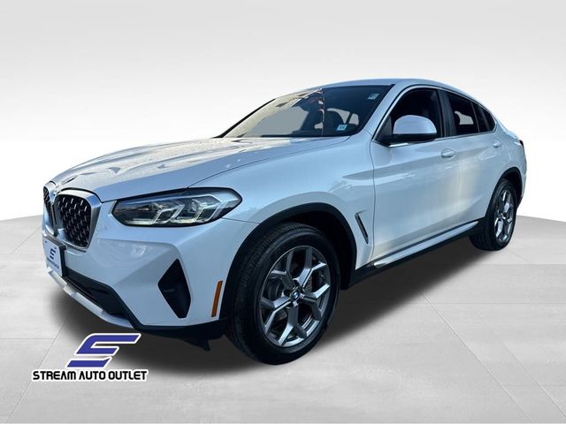 2022 BMW X4 xDrive30i