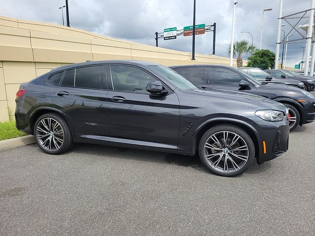 2022 BMW X4 xDrive30i