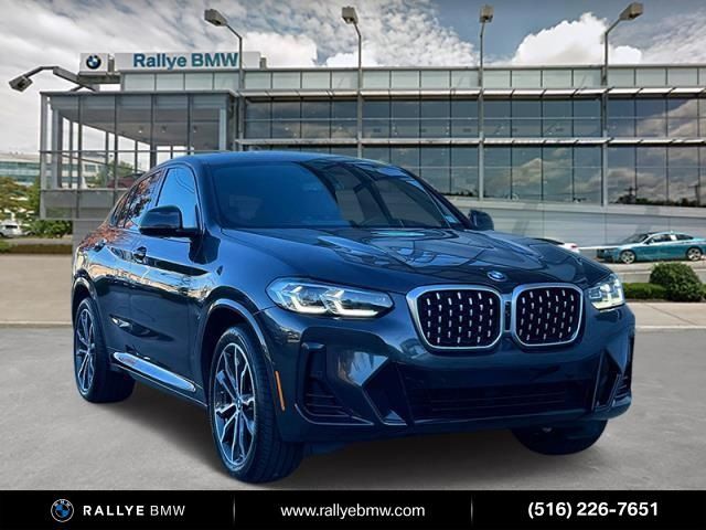 2022 BMW X4 xDrive30i