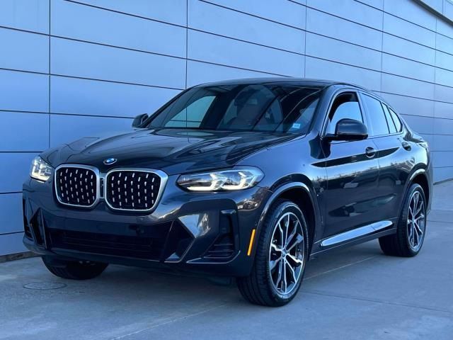 2022 BMW X4 xDrive30i