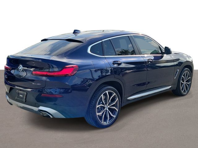 2022 BMW X4 xDrive30i