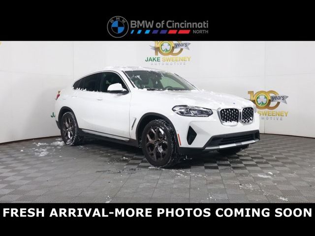 2022 BMW X4 xDrive30i