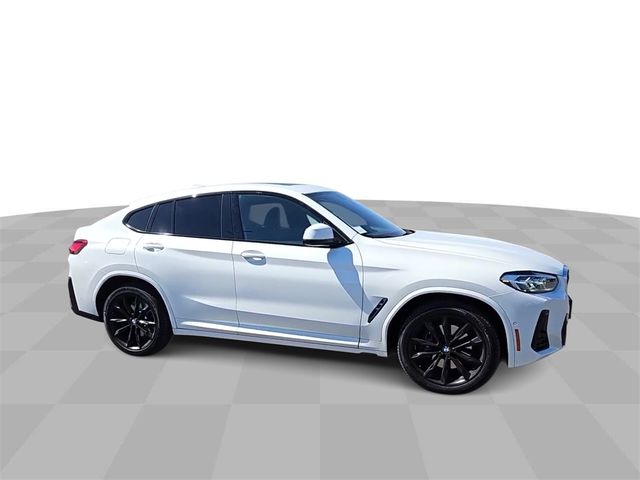 2022 BMW X4 xDrive30i