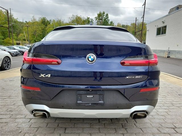 2022 BMW X4 xDrive30i