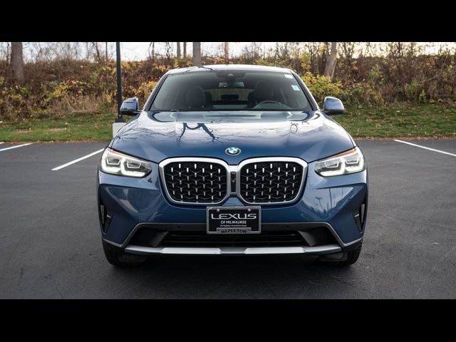 2022 BMW X4 xDrive30i