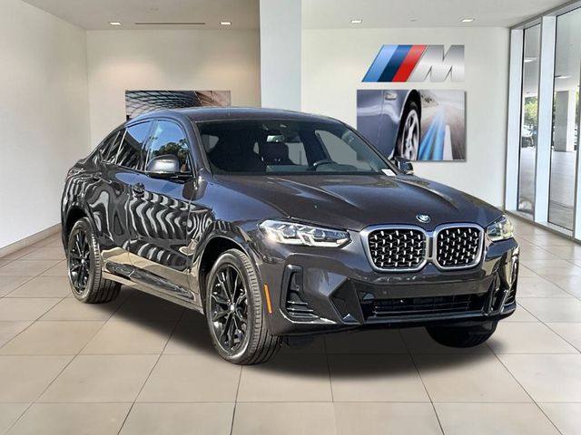 2022 BMW X4 xDrive30i