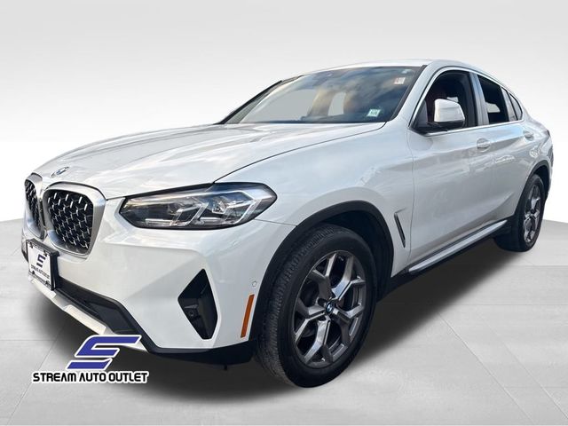 2022 BMW X4 xDrive30i