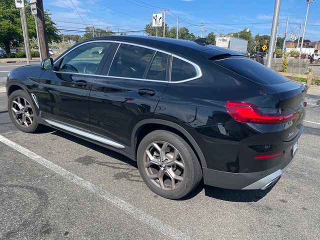 2022 BMW X4 xDrive30i