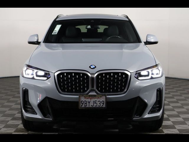 2022 BMW X4 xDrive30i