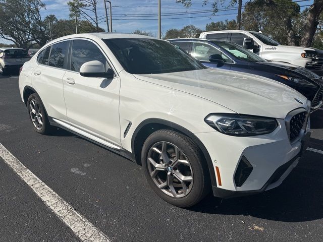 2022 BMW X4 xDrive30i