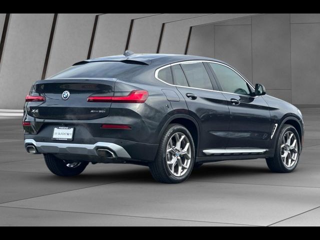 2022 BMW X4 xDrive30i