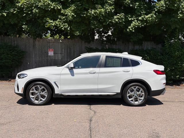 2022 BMW X4 xDrive30i