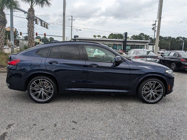 2022 BMW X4 xDrive30i