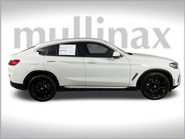 2022 BMW X4 xDrive30i