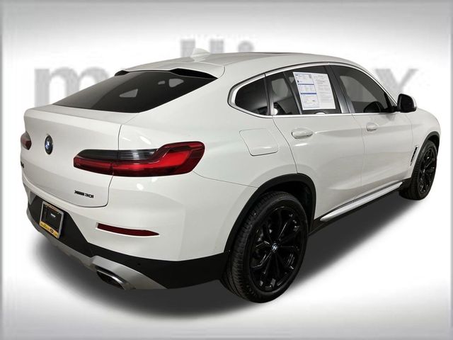 2022 BMW X4 xDrive30i