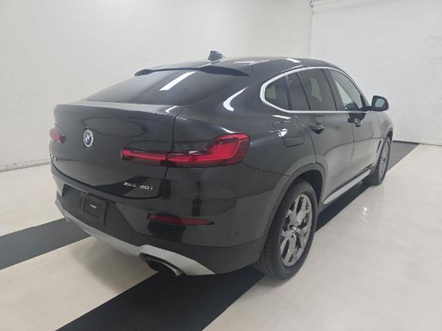 2022 BMW X4 xDrive30i